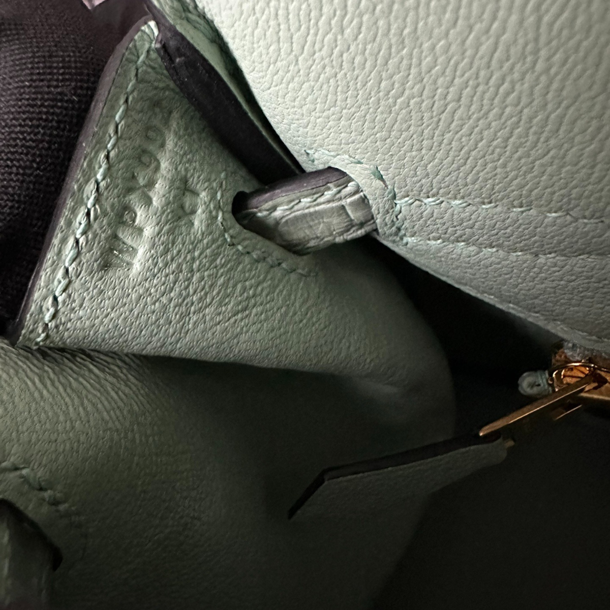 HERMÈS KELLY 28 VERT D'EAU ALLIGATOR – LIMITIERTE AUFLAGE